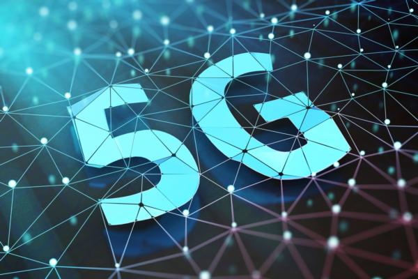 UK government tells councils not to block 5G over health scares