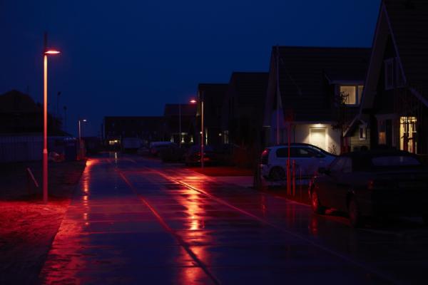 https://d2mpqlmtgl1znu.cloudfront.net/AcuCustom/Sitename/DAM/013/batstreetlights_PR_rt.jpg